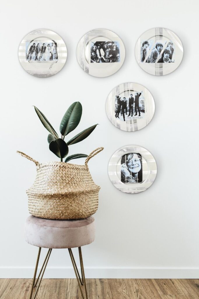 DIY Decorated charger plates